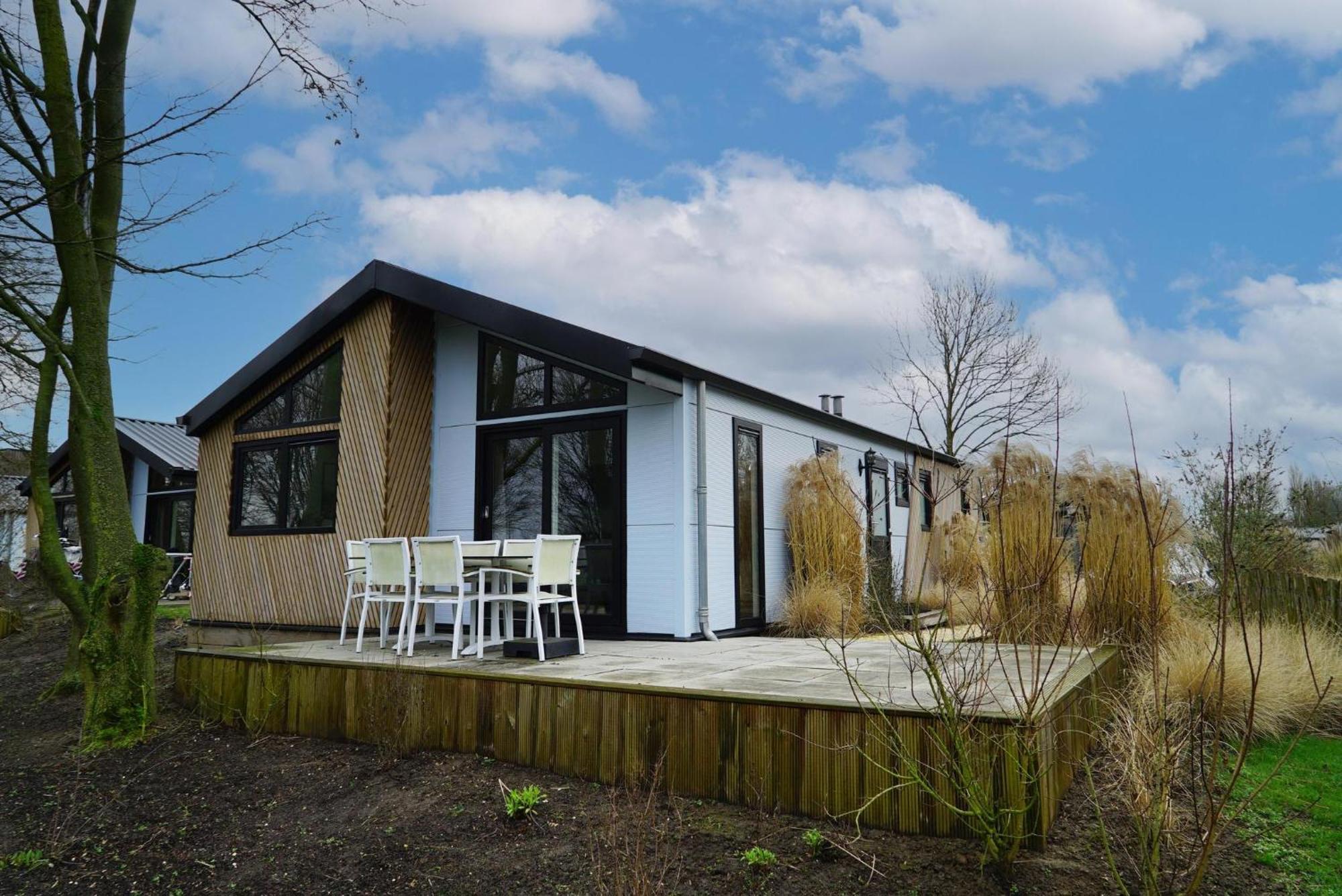 Vakantiepark Aan De Maas Kerkdriel Luaran gambar